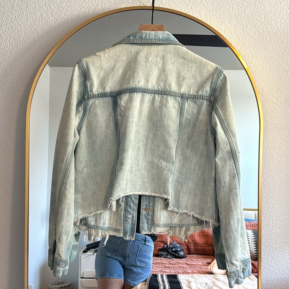 KanCan Light Blue Distressed Jean Jacket - Picture 6 of 6